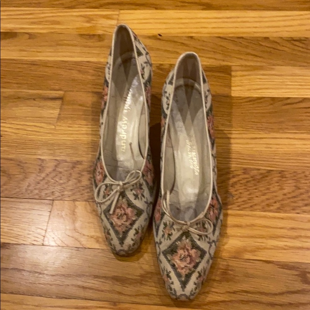 GORGEOUS Vintage Heels